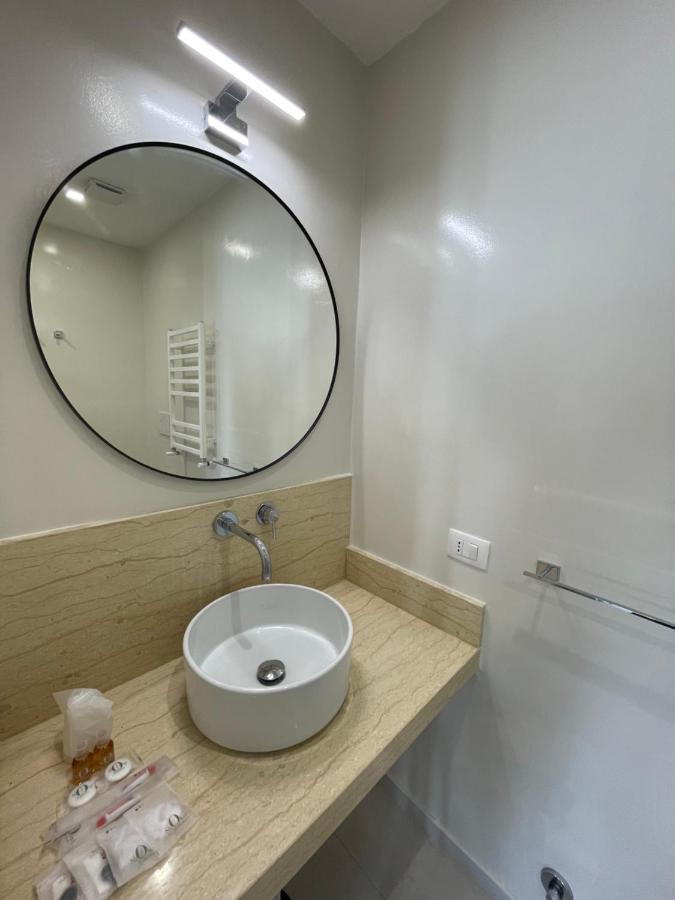 Quintus Luxury Suites روما المظهر الخارجي الصورة